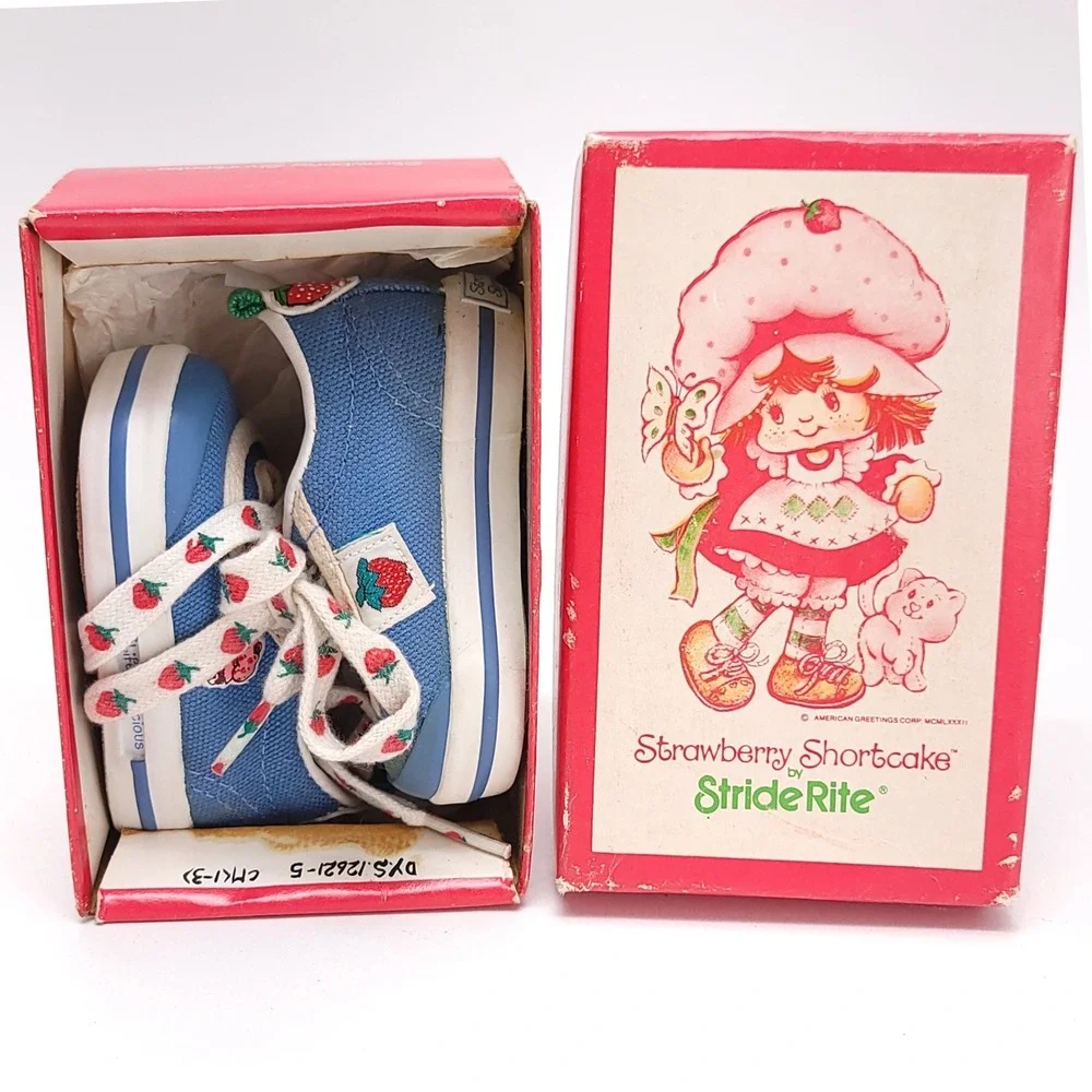 Vintage Stride Rite Strawberry Shortcake Blue Canvas Sneakers Kids Shoes Boxed